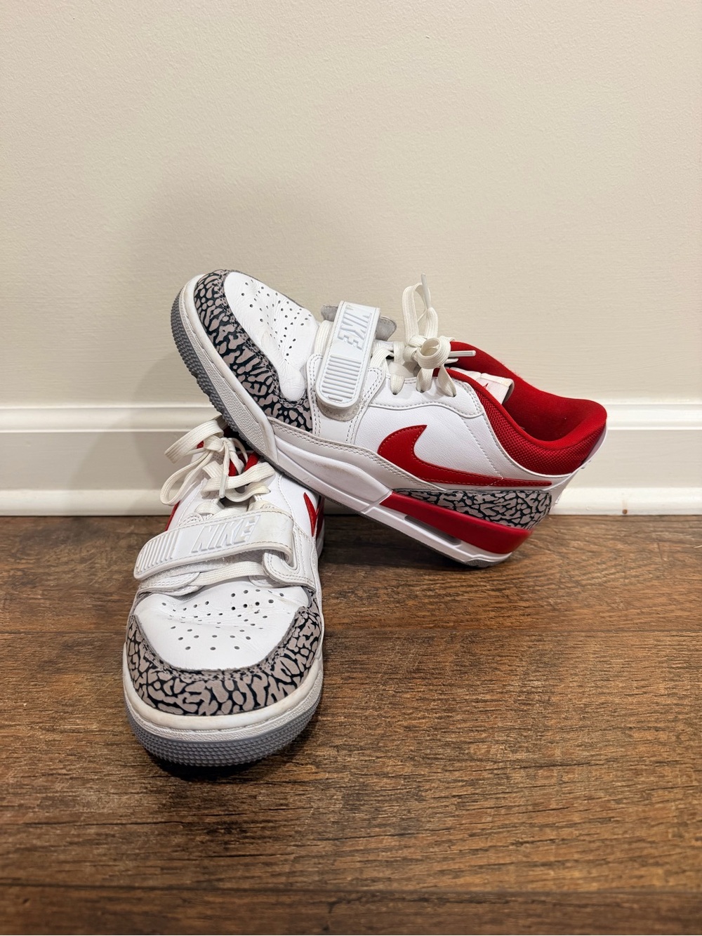 Jordan Legacy 312’s woman size 9